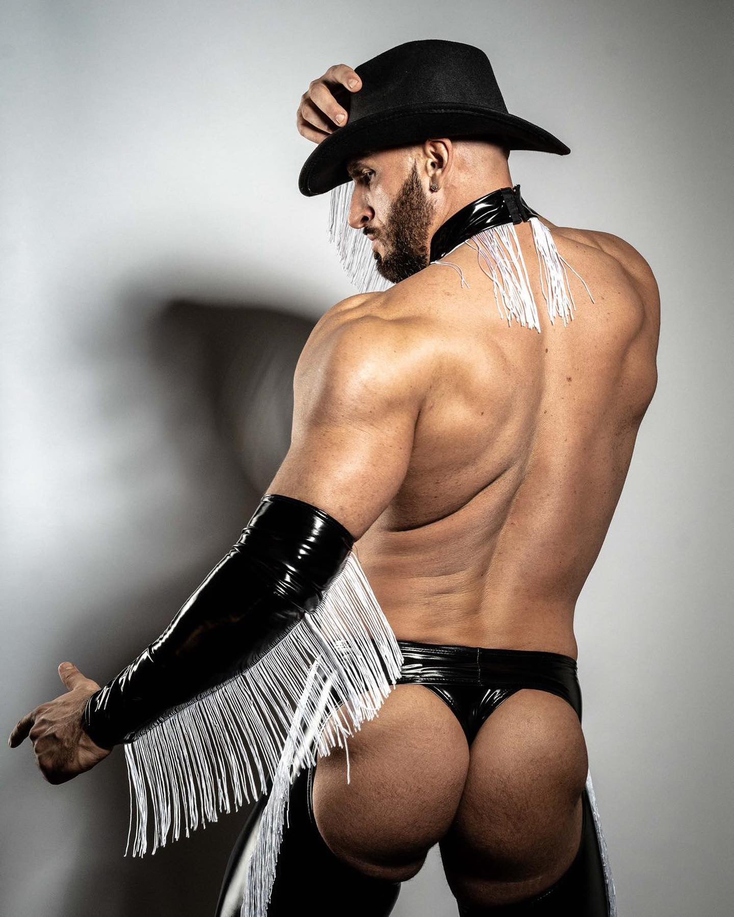The Classic Rodeo Sleeves
