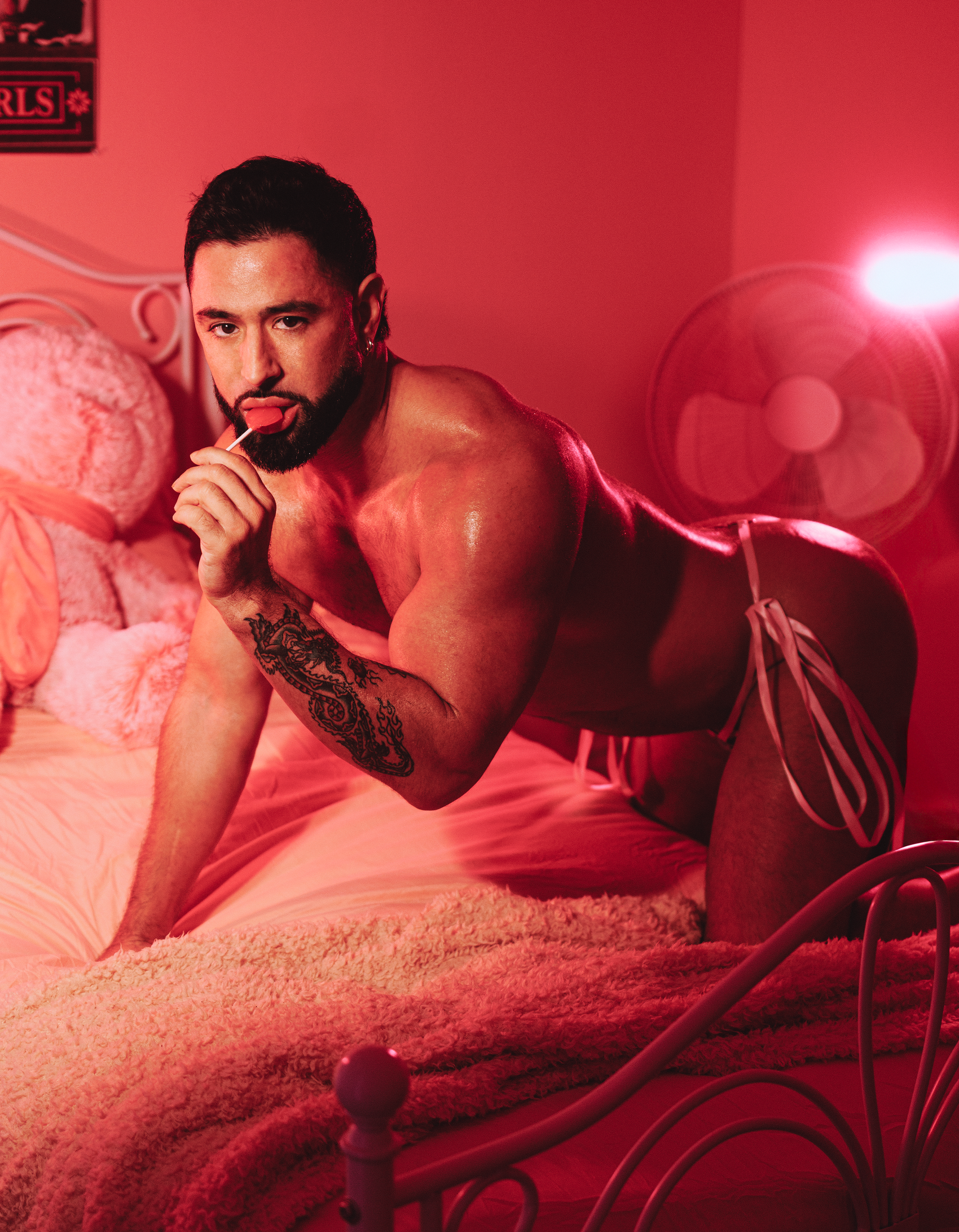 Damn, Cupid. String à nouer